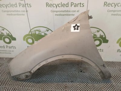 Guardabarro Izquierdo Chevrolet Corsa (03588435)