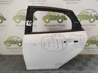 Puerta Trasera Izquierda Ford Focus F3 (04423098)