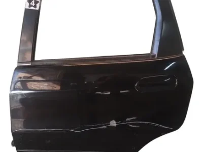 Puerta Trasera Izquierda Honda Fit Li (06890229)