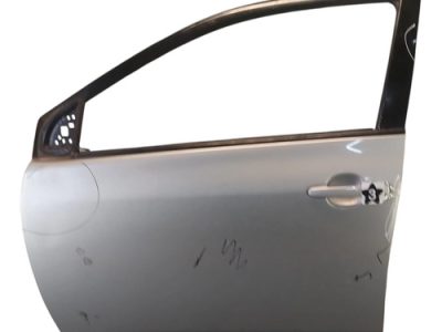 Puerta Delantera Izquierda Toyota Corolla G10 (06398571)