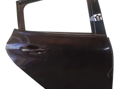 Puerta Trasera Derecha Peugeot 208 (06431380)