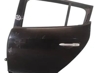 Puerta Trasera Izquierda Renault Megane F3 (05159389)