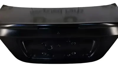 Tapa De Baul Mercedes Benz C200 Nv