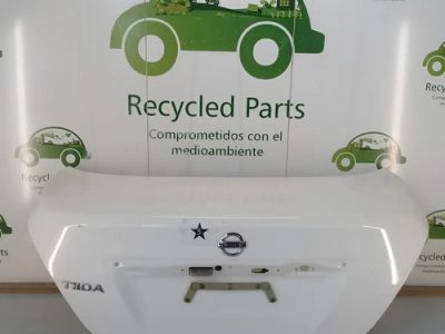 Tapa De Baul Nissan Tiida (03494227)