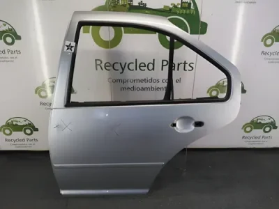 Puerta Trasera Izquierda Vw Bora (03884045) Lp