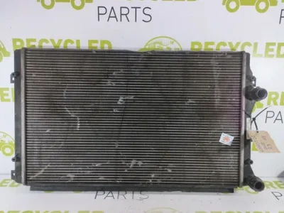 Radiador De Agua Audi A3 1.8 (05565726)