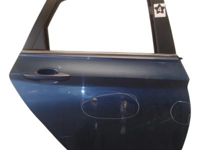 Puerta Trasera Derecha Vw Vento Ln (06412645)
