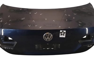 Tapa De Baul Vw Vento Li (05749825)