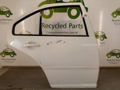 Puerta Trasera Derecha Vw Bora (03510919)
