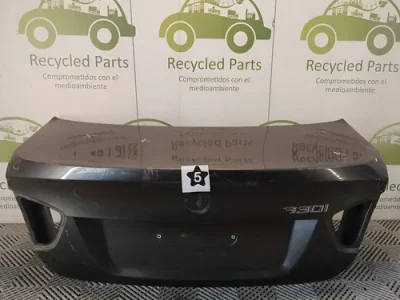 Tapa De Baul Bmw 330 (02684746)