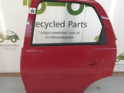 Puerta Trasera Izquierda Chevrolet Corsa 2 (03222451)