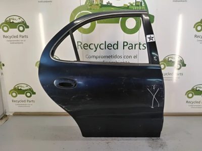 Puerta Trasera Derecha Hyundai Elantra (02727509)