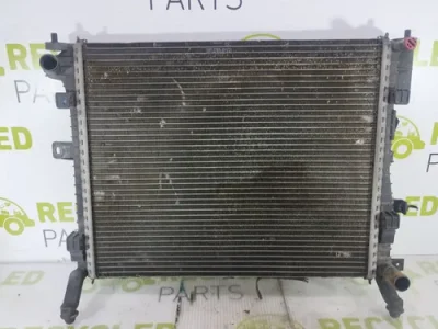 Radiador De Agua Nissan Versa 1.6 (05276982)