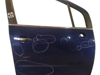 Puerta Delantera Derecha Chevrolet Tracker Lv (07009935)