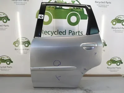 Puerta Trasera Izquierda Honda Fit Lv (02959235) Lp