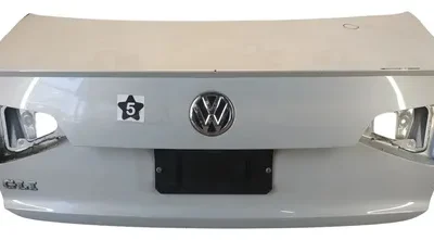 Tapa De Baul Vw Vento Ln (06175178)