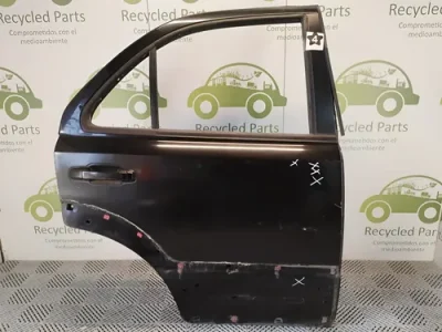 Puerta Trasera Derecha Kia Sorento (04026819)