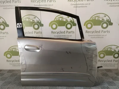 Puerta Delantera Derecha Honda Fit Li (04564044)