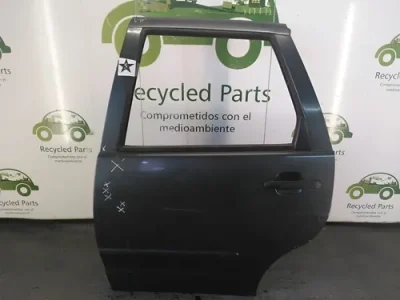 Puerta Trasera Izquierda Vw Polo (03725586) Lp