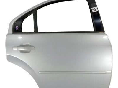Puerta Trasera Derecha Ford Mondeo Mk3 (04136825)