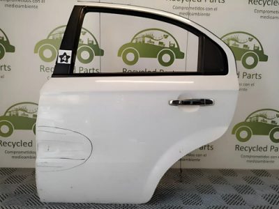 Puerta Trasera Izquierda Chevrolet Aveo (04715011) Lp