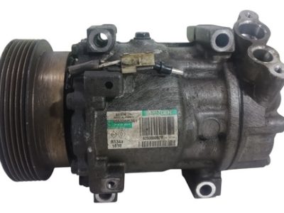 Compresor De A/a Renault Sandero 1.6 (05965433)