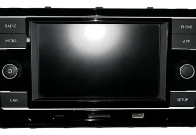 Estereo Pantalla Vw Polo 2020 Original (06954311)