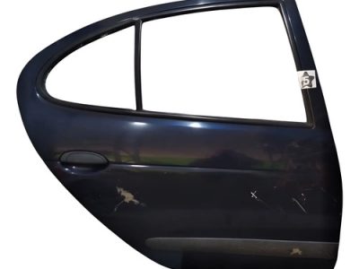 Puerta Trasera Derecha Renault Megane F1 (05460604) Lp