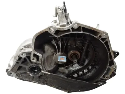 Caja De Velocidades Chevrolet Corsa 1.4 8v (03976792)