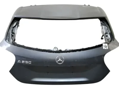 Porton Trasero Mercedes Benz A250 (03667255) Lp