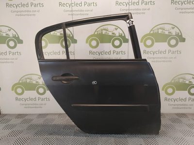 Puerta Trasera Derecha Renault Megane F2 4p (05345682)