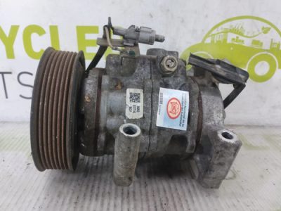 Compresor De A/a Toyota Hilux 2.8 (04346648)