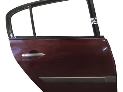 Puerta Trasera Derecha Renault Megane F2 4p (05647088)