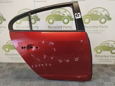 Puerta Trasera Derecha Renault Fluence (05235462)
