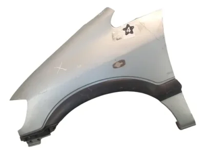 Guardabarro Izquierdo Chevrolet Zafira (04337948)