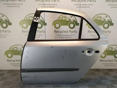 Puerta Trasera Izquierda Renault Laguna Ln (05365426)