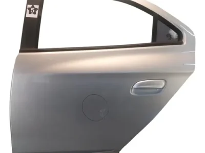 Puerta Trasera Izquierda Chevrolet Onix (aa00713458)