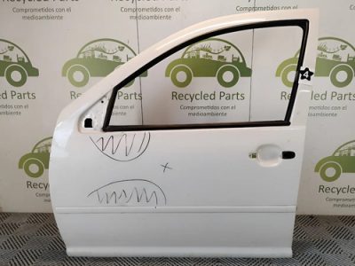 Puerta Delantera Izquierda Vw Bora (05305860)