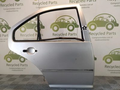 Puerta Trasera Derecha Vw Bora (04906545) Lp
