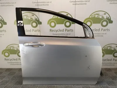 Puerta Delantera Derecha Honda City (04981655)