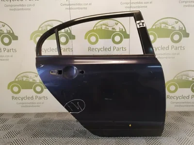 Puerta Trasera Derecha Honda Civic 8va (05074164)