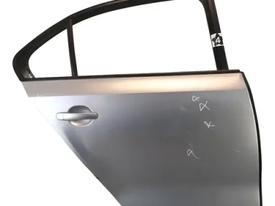 Puerta Trasera Derecha Vw Vento Li (06197833)