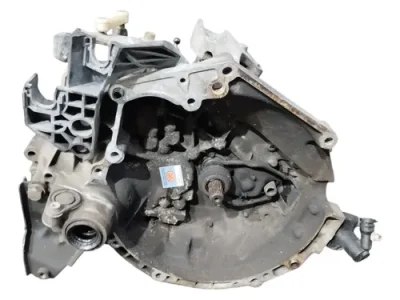 Caja De Velocidades Peugeot 208 1.6 16v (06209281)