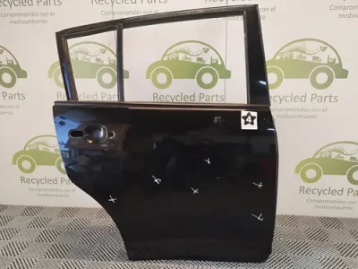 Puerta Trasera Derecha Nissan Tiida 5p (04931404)
