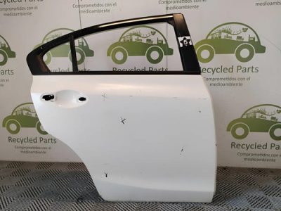 Puerta Trasera Derecha Honda Civic 9na (05248928)