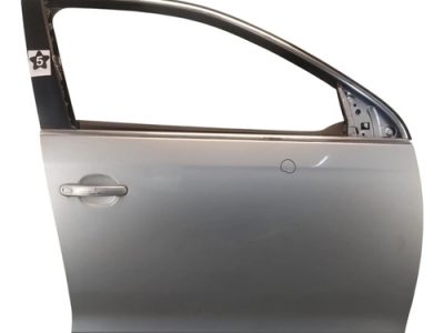 Puerta Delantera Derecha Vw Vento Lv (05737438)