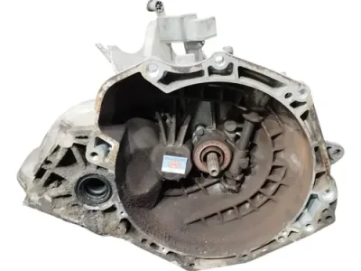 Caja De Velocidades Chevrolet Corsa 1.4 8v (07723424)