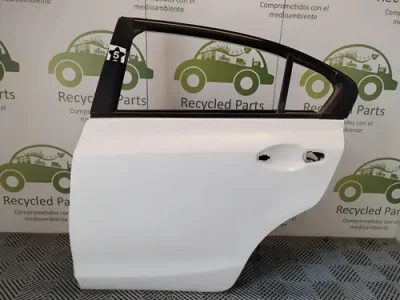 Puerta Trasera Izquierda Honda Civic 9na (05248927) Lp