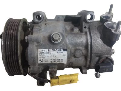 Compresor De A/a Peugeot 208 1.6 (05885050)