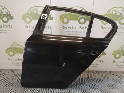 Puerta Trasera Izquierda Bmw 116 (05368574)